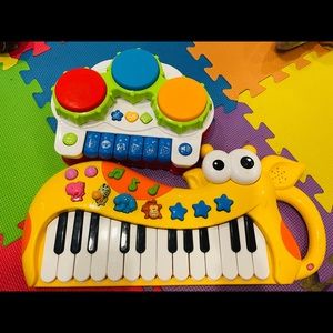 Carry around Piano and Drums